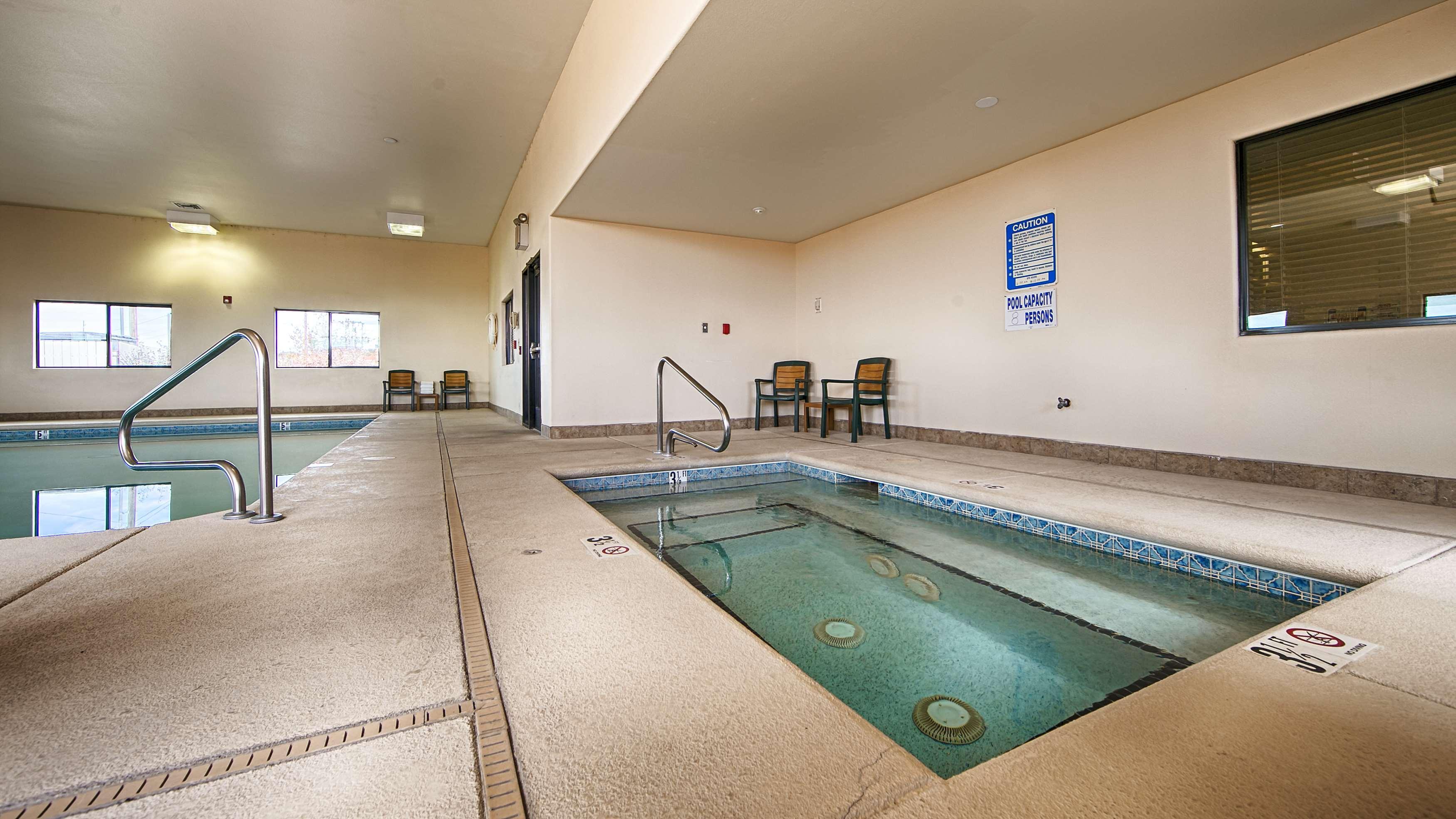 Best Western Territorial Inn And Suites Bloomfield Buitenkant foto