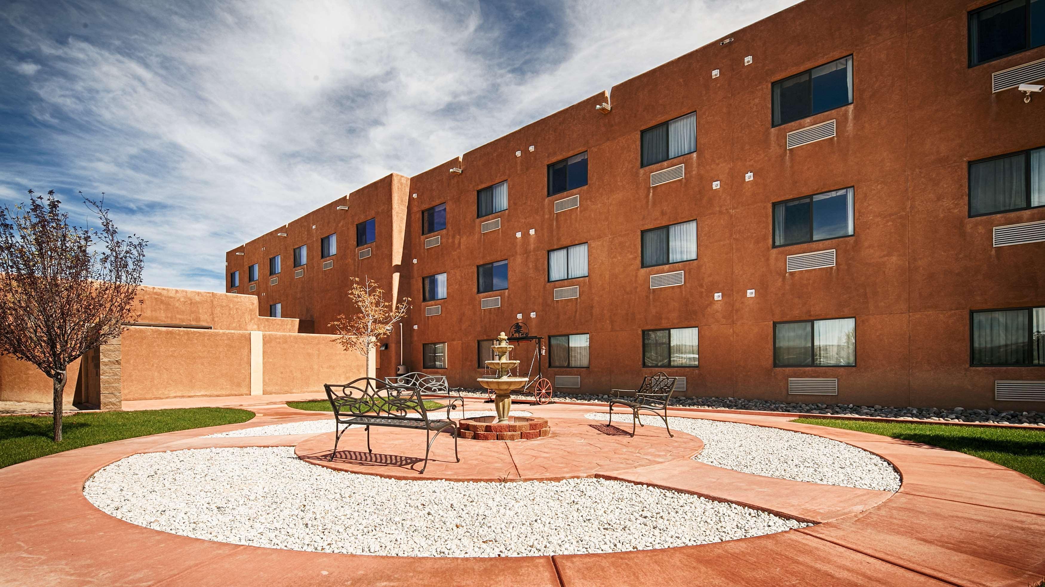 Best Western Territorial Inn And Suites Bloomfield Buitenkant foto