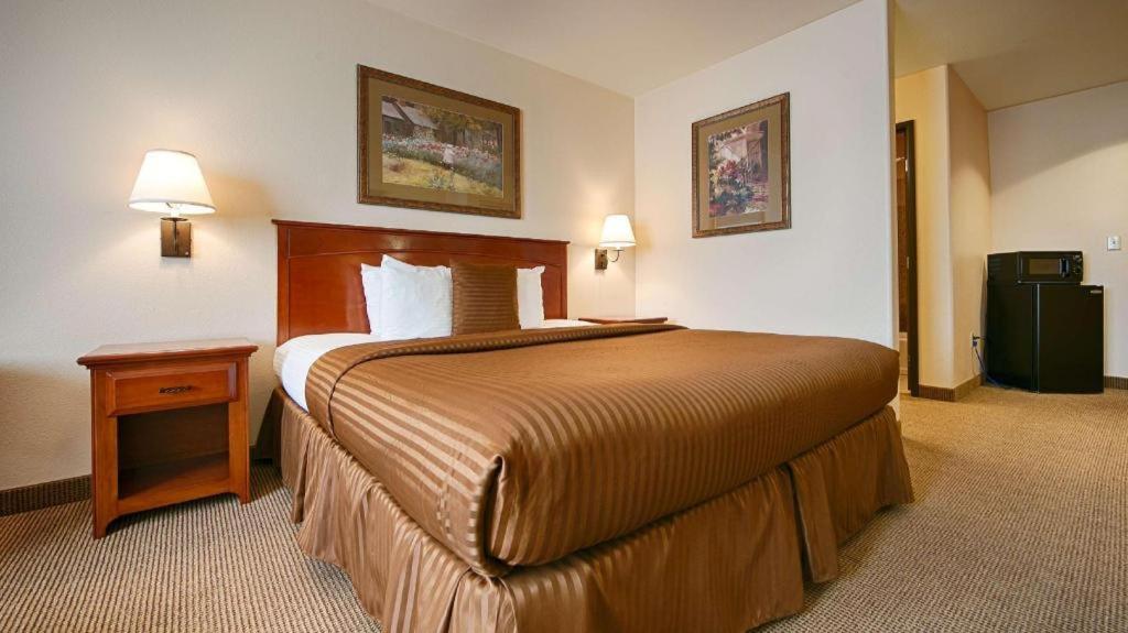 Best Western Territorial Inn And Suites Bloomfield Buitenkant foto