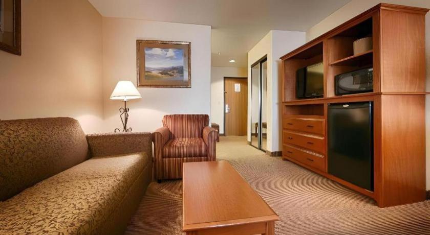 Best Western Territorial Inn And Suites Bloomfield Buitenkant foto