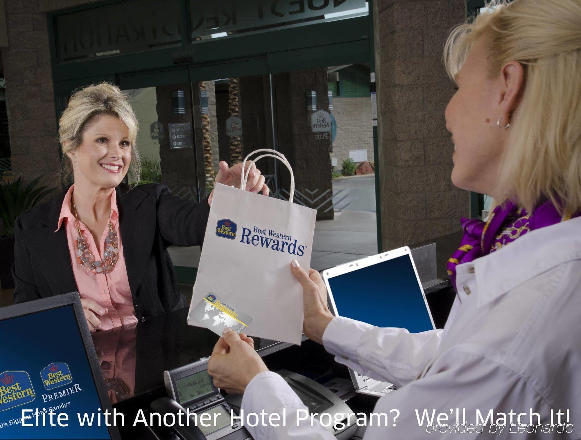 Best Western Territorial Inn And Suites Bloomfield Buitenkant foto